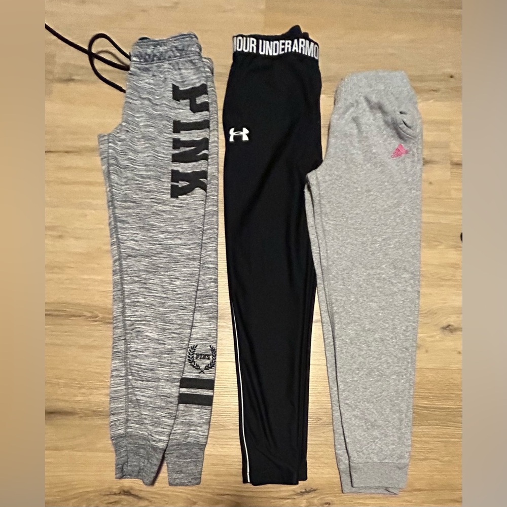 Girls joggers